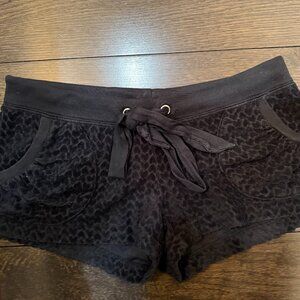 Y2K Juicy Couture Black shorts with heart